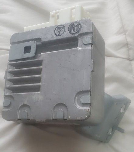 2004 - 2006 Toyota Prius Electronic Power Steering Module 89650-47100 - Picture 4 of 4