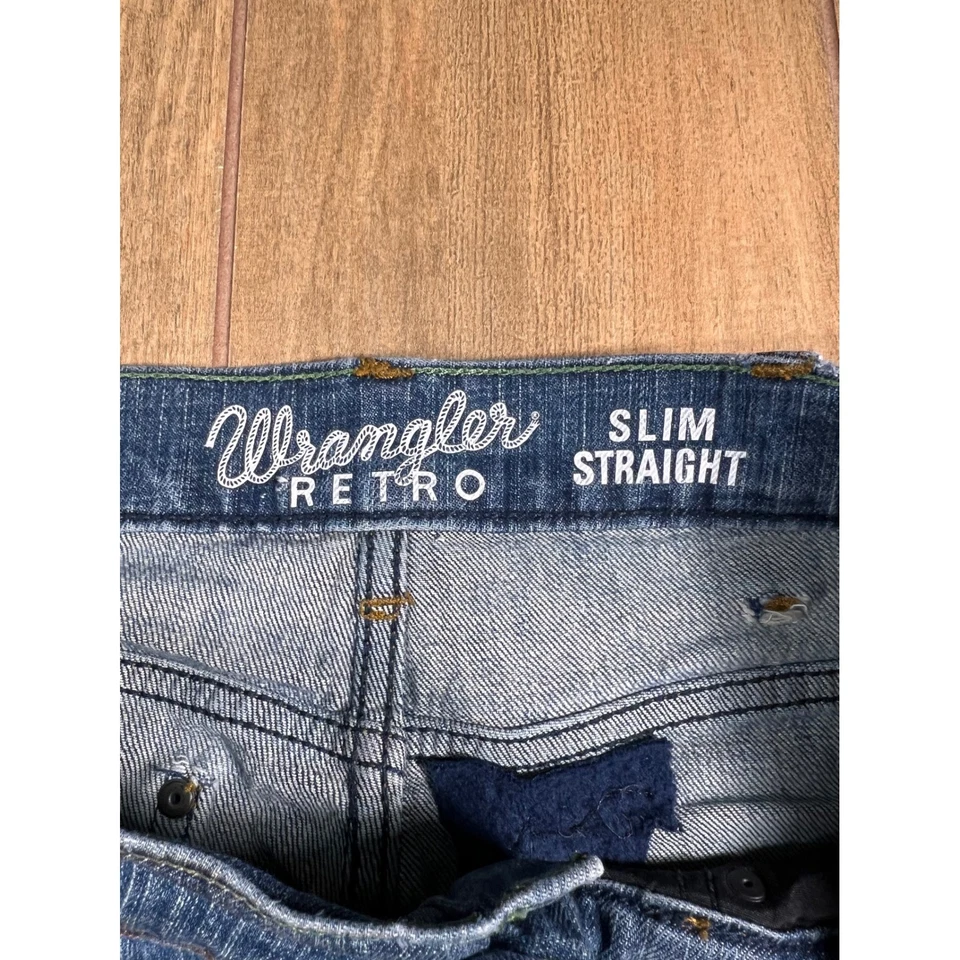 Pantalones de mezclilla para hombre Wrangler retro ajustados rectos azules talla 30x32 Foto 4 de 4