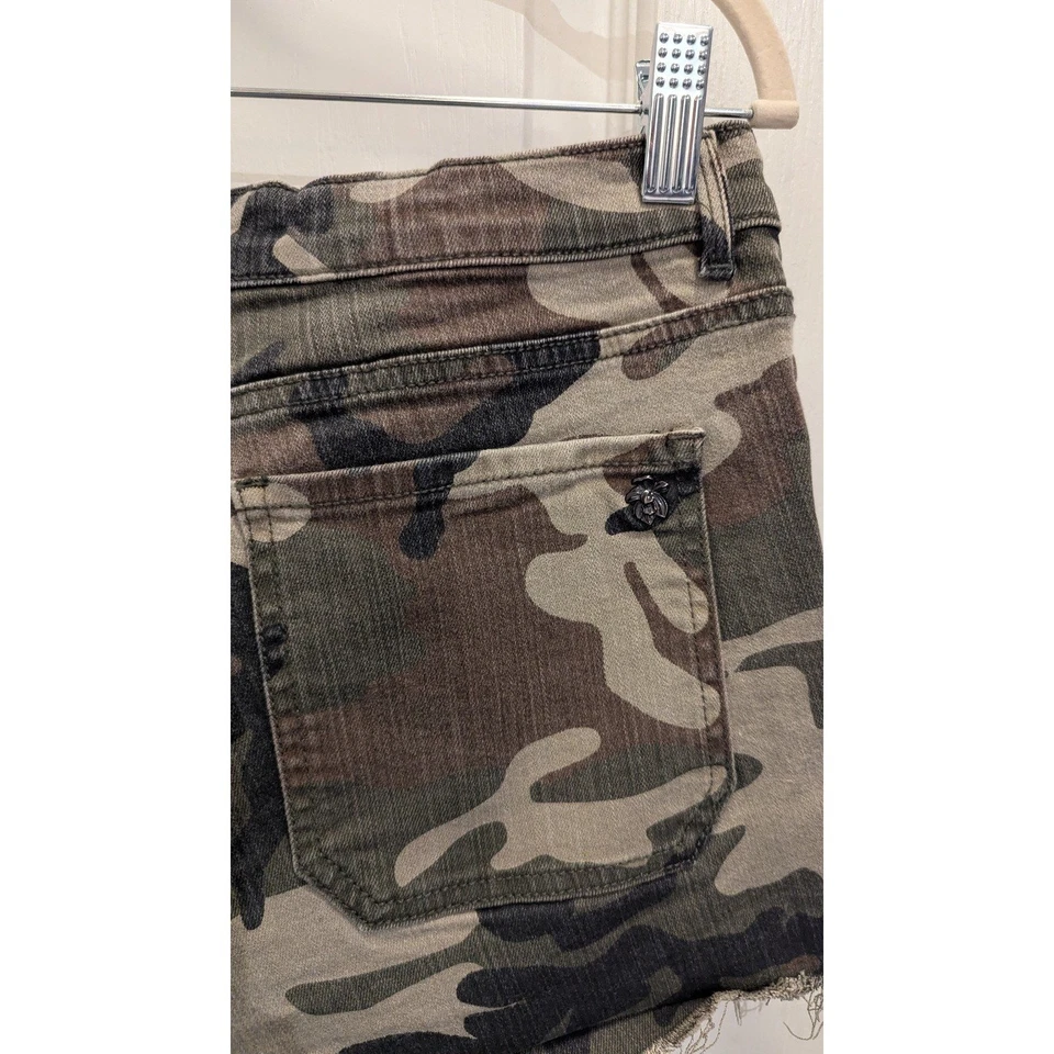 Pantalones Cortos Camuflados Orquídea Negra Talla 29 Foto 4 de 4