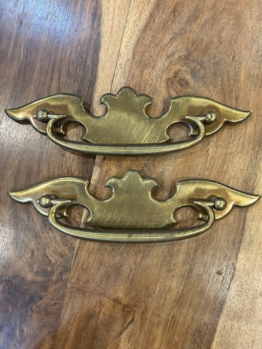 2 Vintage Drawer Pulls. 7” wide with 4.5” centers. Screws Not Included - Picture 1 of 6