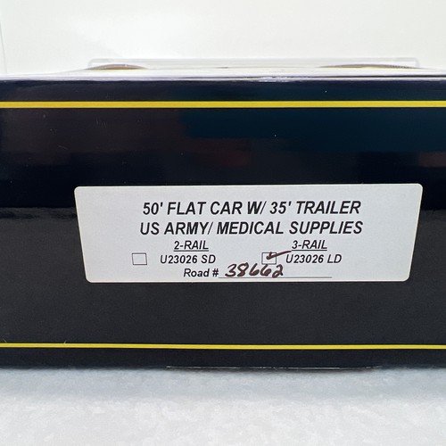 Weaver U23026 LD US Army Medical Supplies 35’ Trailer on 50’ Flat Car O New - Picture 14 of 16