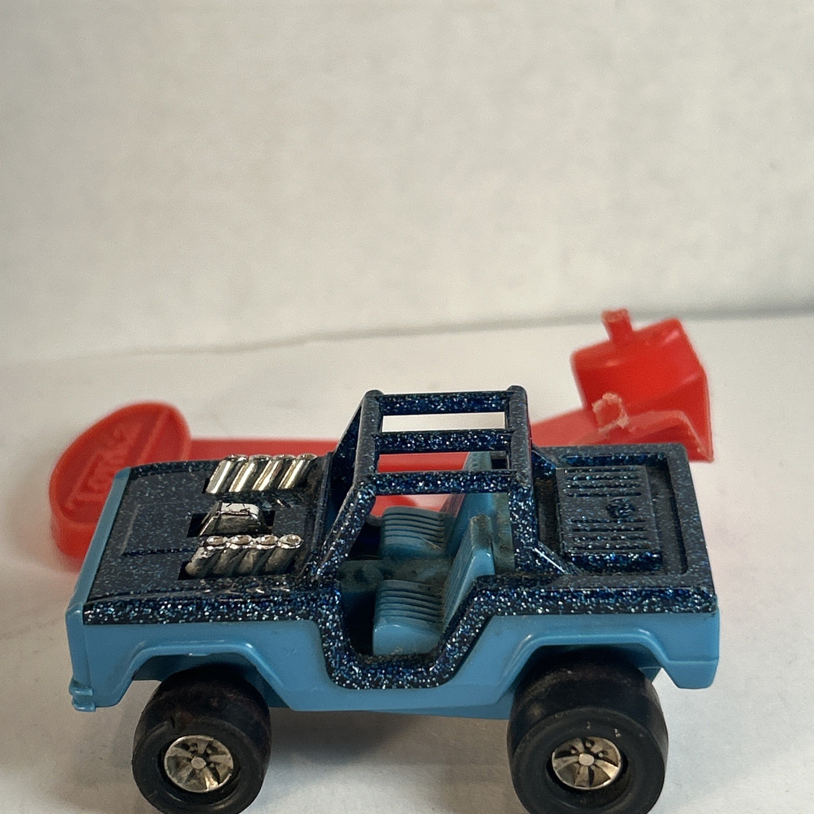Picture 8 of 10