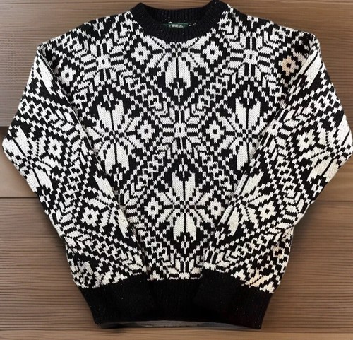 Vintage LAKE HARMONY ROWING CLUB Sweater Mens Large Black White Wool Snowflake - Picture 1 of 4