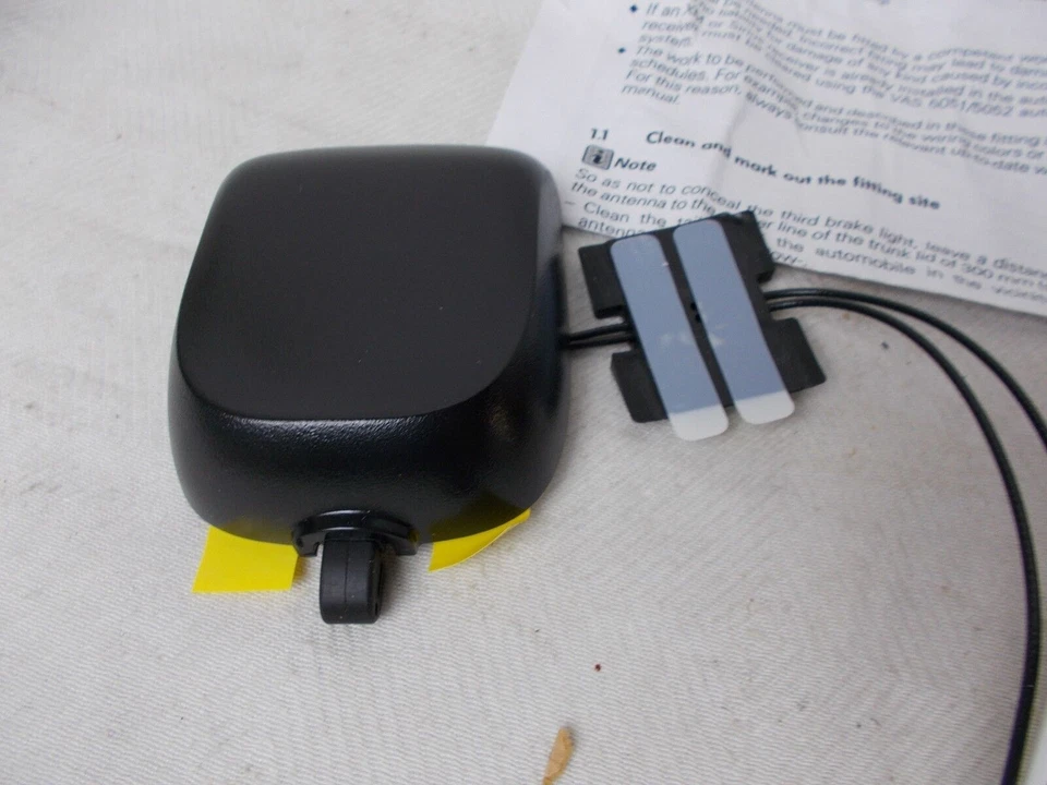 Se adapta a; Kit de mástil de antena de radio satélite Audi TT NOS 8N0051503 1999-2006 Foto 2 de 4