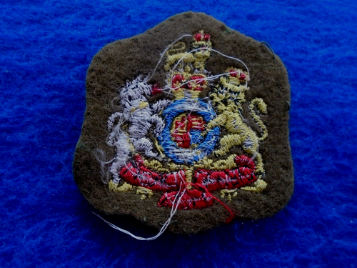 ALL ARMS & SERVICES REGIMENTAL SERGEANT MAJOR BADGE FOR WORKING DRESS - Picture 2 of 2