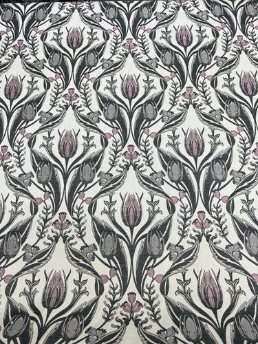 Chess design fabric Merton dusky pink 10mtrs - Picture 1 of 10