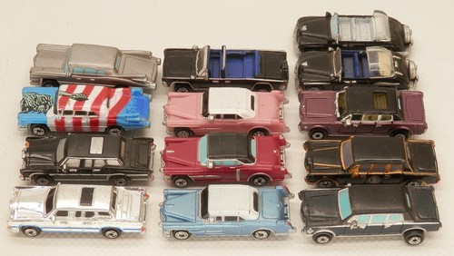 Micro Machines Limousine x13 - ALL DIFFERENT LIMOS! - Cadillac & Lincoln Limo - Picture 1 of 11