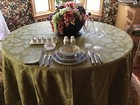 New Lovely Set Karen Lee Ballard 108" Round Table Cloth with 4 Napkins 