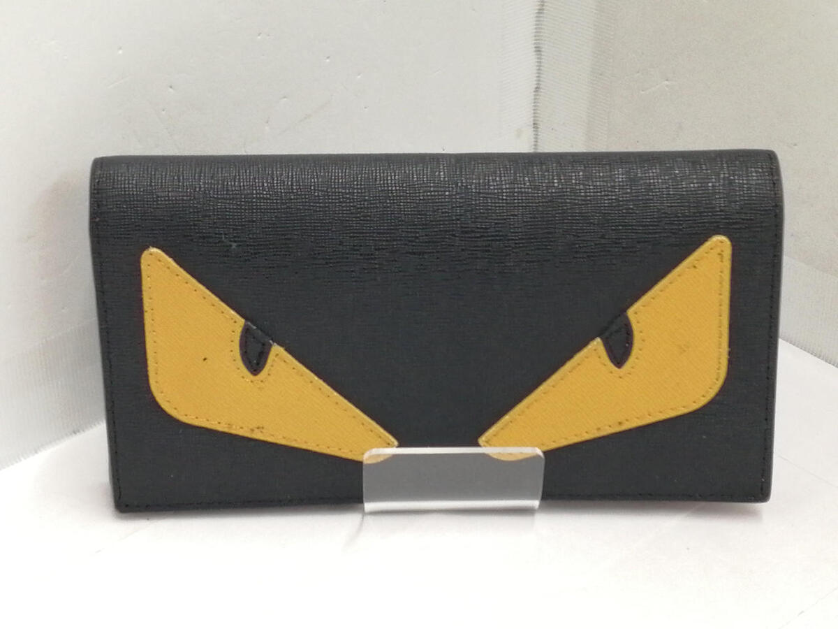 Fendi bag bugs wallet hotsell