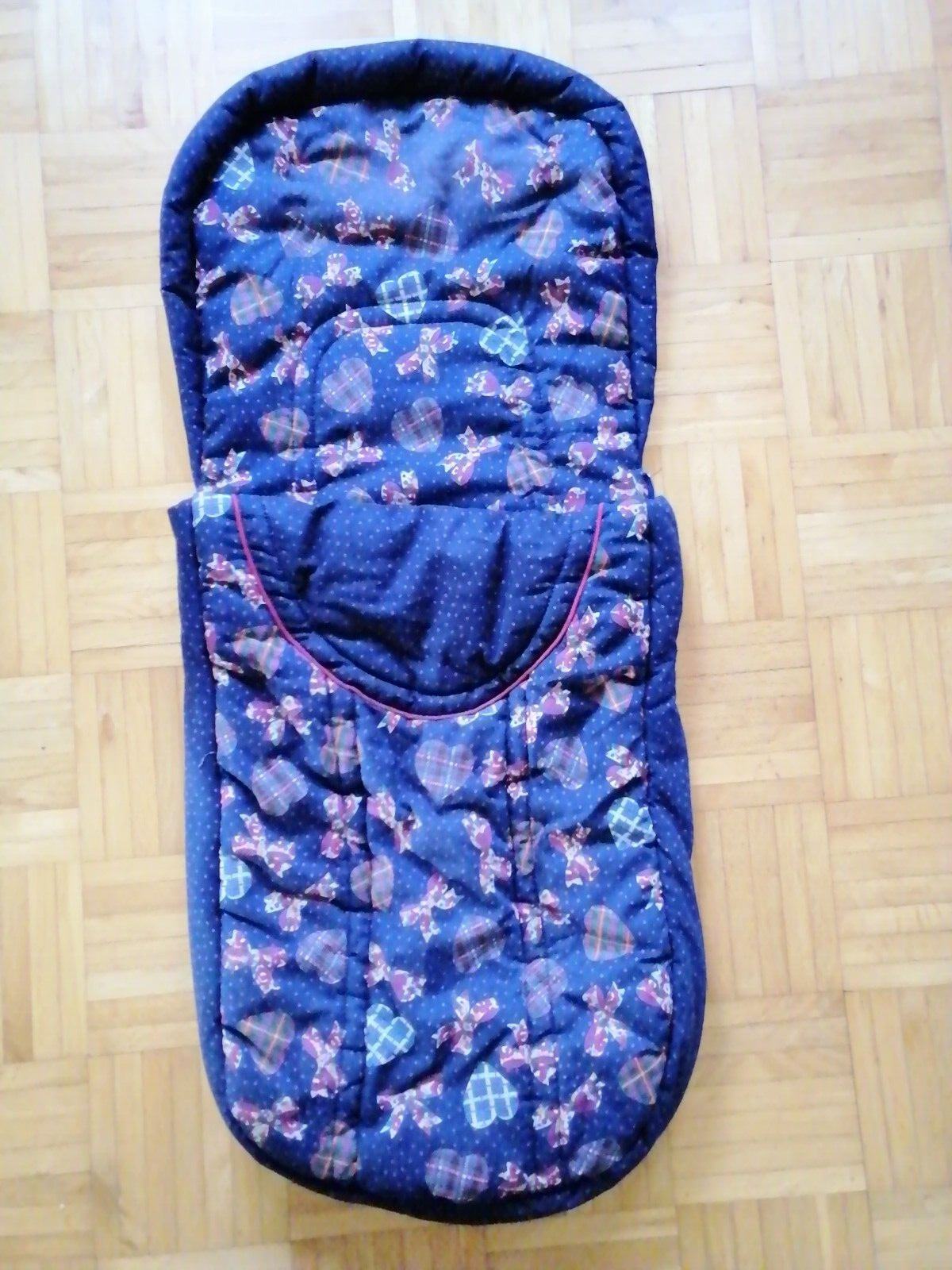 Bild 1 von 6