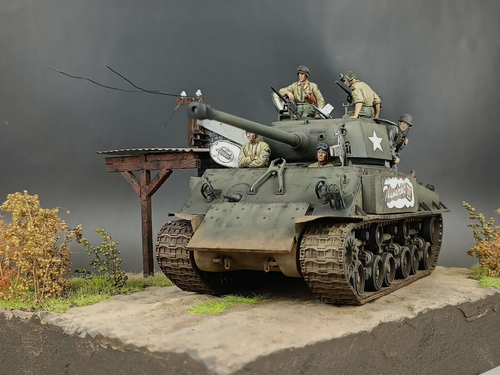 1/35 Built WWII U.S M4A3E8 Thunderbolt VII Sherman Lt.Col. Abrams Tank Model - Picture 5 of 23