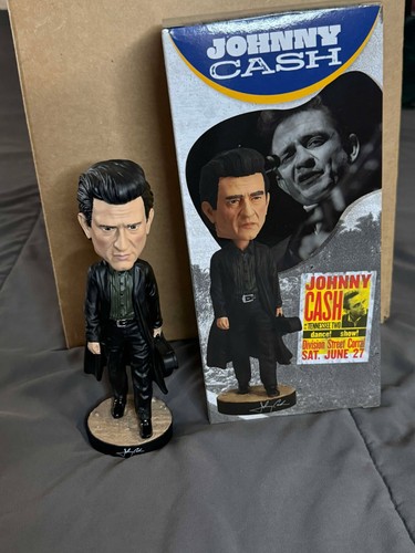 JOHNNY CASH The Man in Black BOBBLEHEAD Royal Bobbles NEW! MINT! Fast SHIP!