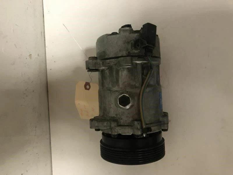 AUDI A4 1997-2002 AC compresor motor ID ATW Foto 4 de 4