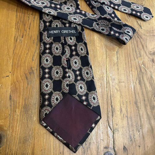 Henry Grethel Neck Tie Black Gold Geometric 4" Wide Length 59' Italian Silk - Picture 4 of 4