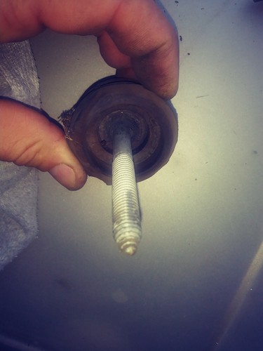 Oem Ford Body Mount  BOLTS crown victoria P71 - Picture 6 of 6