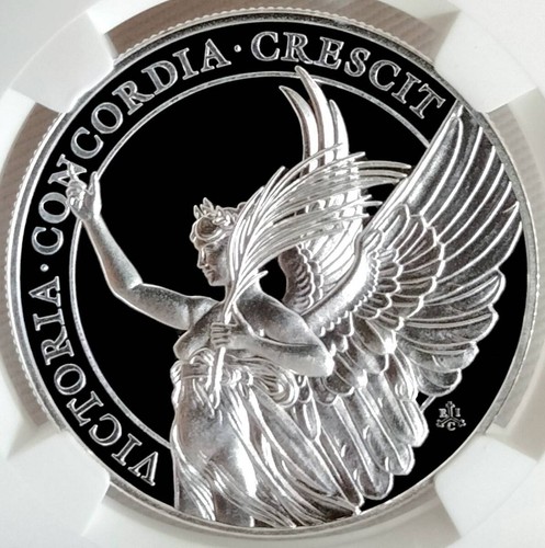 Moneda de plata St. Helena Queen's Virtues Victory 2021 1 oz PF 69 UCAM - Imagen 1 de 10