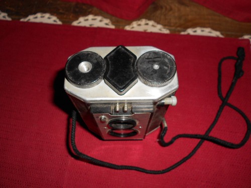 VINT EASTMAN KODAK BROWNIE REFLEX SYNCHRO MODEL! BUY IT NOW! L@@K! SALE! - Picture 5 of 9