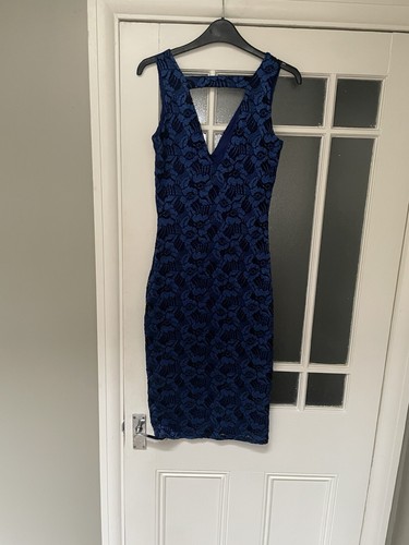 Quiz Blue Sparkling Dress Size 10. - Picture 2 of 2