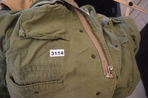Chaqueta de Campo M‐65 del Ejército de los Estados Unidos de Colección OG‐107 Algodón-Satén Excedente Militar 1965 - Imagen 13 de 13