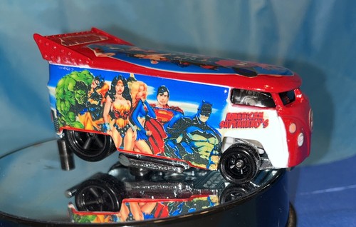 Hot wheels VW DRAG BUS Superheroes Superman Wonder Woman Spiderman Its A Custom - Picture 11 of 12