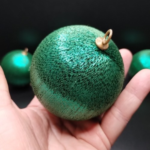 Vtg Christmas Metallic Shimmer Thread Green Ball Ornaments Lot Of 7 Unbreakable  - Picture 7 of 12