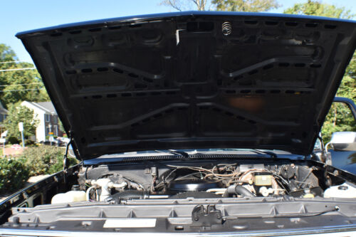 1987 GMC Sierra 1500 Classic 4x4 V8 Low Miles - Picture 13 of 40