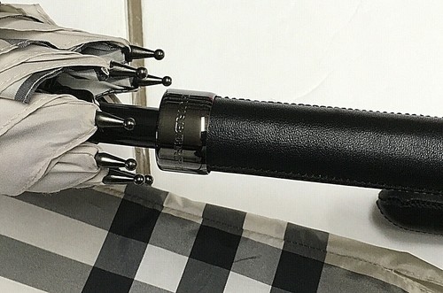 Unisex Burberry Umbrella Gray w/checkered Lining Leather Black handle Original - Picture 2 of 10