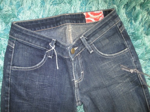 NUEVO SIN ETIQUETAS * JEANS DE CORTE DELGADO CONTORNEADOS PARA MUJER TALLA 26 SIWY HANNAH - Imagen 2 de 4