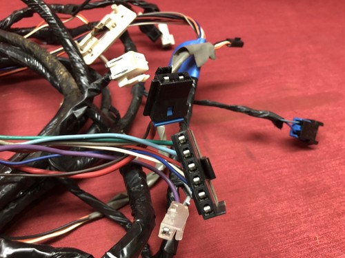 1998 1999 Chevrolet TAHOE GMC YUKON Body Wire Harness 15303094 - Picture 4 of 13