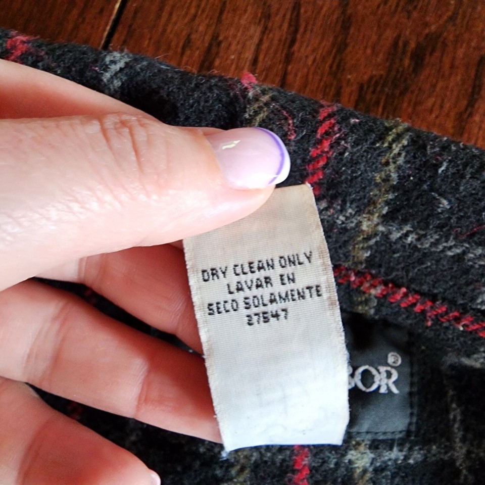 Vintage Sag Harbor Plaid Blazer Women 12 Wool Red Black Dark Academia