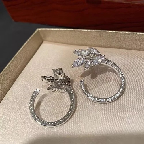 3.00Ctw Marquise Cut Moissanite Women's Leaf Stud Earrings 14K White Gold Plated - Picture 4 of 7