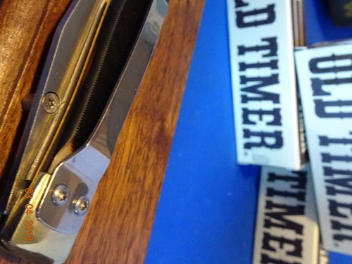 SCHRADE 4 1/8" 294OT OLD TIMER LINER LOCK POCKET KNIFE SAWCUT HANDLE 440A S.S. - Picture 10 of 12