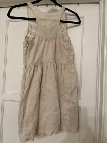 Women’s Dress. Size sx, Color Beige, 100% Cotton. Brand Kimchi Blue. - Picture 2 of 5