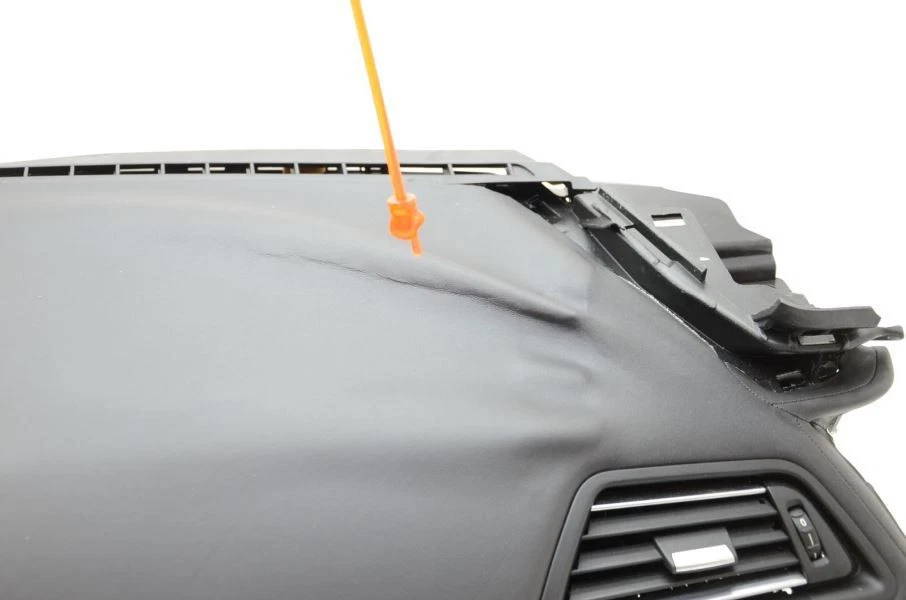 BMW 640I Gran Coupé 2012-2019 panel de instrumentos negro con opción de pantalla frontal Foto 2 de 4