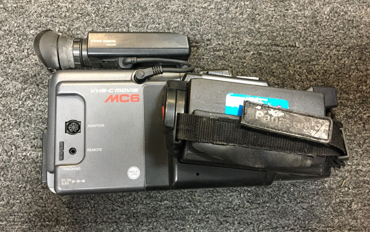 Panasonic MC6B, VHS-C Camcorder, VHS-C MOVIE CAMERA, MADE IN JAPAN