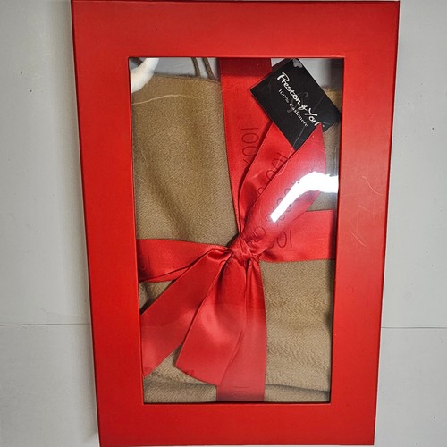 Preston & York Women’s 100% Cashmere Brown Camel Scarf wrap New Box Retail $68 - Picture 2 of 8
