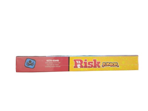 Risk Junior My First Risk Game By Hasbro Gaming 2-4 Players Ages 5+ New Sealed - Picture 6 of 7