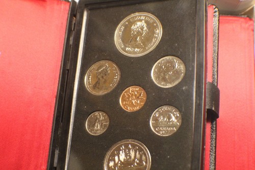 1971-72-73- Canada 3 Set Double Dollars 7 Coins Royal Canadian Mint - Picture 14 of 24