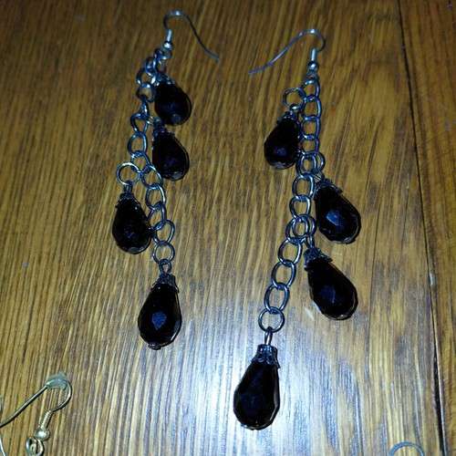 Earring bundle three longer pairs - Picture 2 of 5
