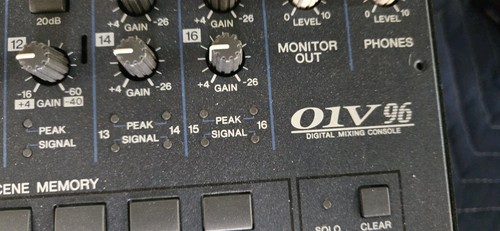 Yamaha 01v96 Digital Mischpult + MY1-AE Karte - Profiqualität, gebraucht - Bild 4 von 10