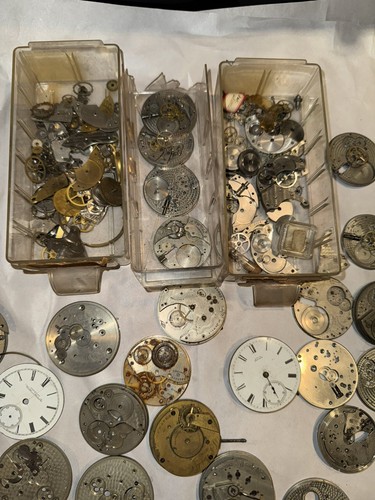 Huge Lot Of Antique Waltham Pocket Watch Movement Parts + More - Bild 6 von 6