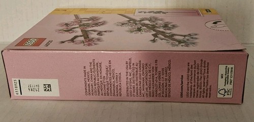 LEGO Botanical Collection Cherry Blossom Set 430 Pieces - Picture 5 of 10