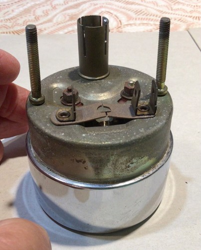 60's Volvo P1800 Vintage Fuel Gauge, SMITHS, MADE IN UK - Picture 12 of 14