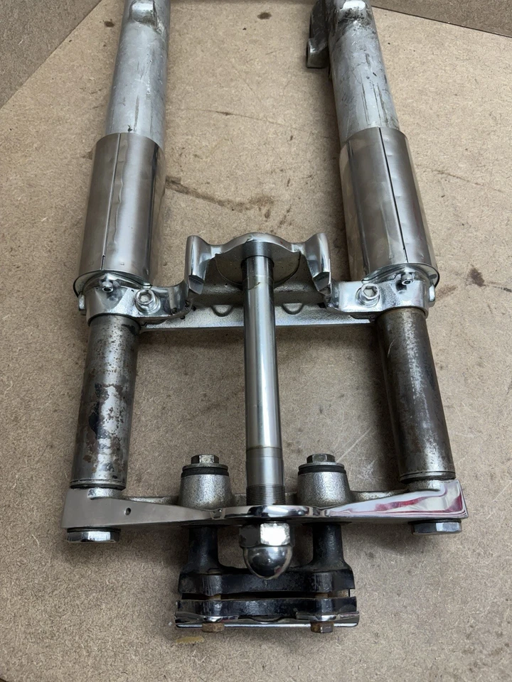 Оригинальная полная передняя часть Harley Davidson — скольжение шириной 41 мм FLH 56120-60 - Изображение 4 из 4