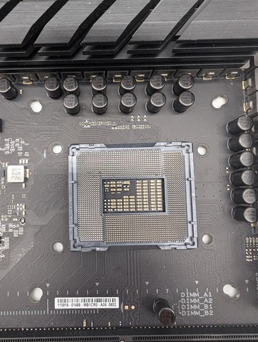 Uszkodzona płyta główna Asus Intel TUF Gaming Z790-Plus WIFI D4 (LGA 1700) DDR4 ATX - Zdjęcie 4 z 5