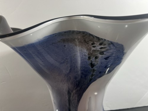 Vintage Makora Krosno 12" Poland Purple Art Glass Handkerchief Vase - Picture 2 of 11