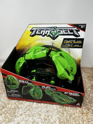 Drone Force Terrasect Remote Control Transforming Vehicle  2.4 GHz - Picture 1 of 3