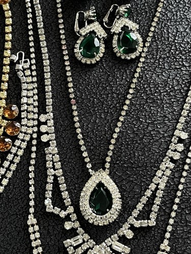 Vintage Rhinestone Costume Jewelry Lot 54pcs Unsigned Estate - Picture 18 of 24