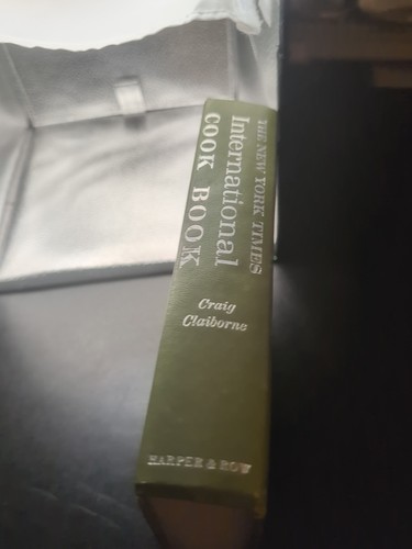 Vintage The New York Times International Cookbook By Craig Claiborne 1971 Green - Imagen 3 de 8