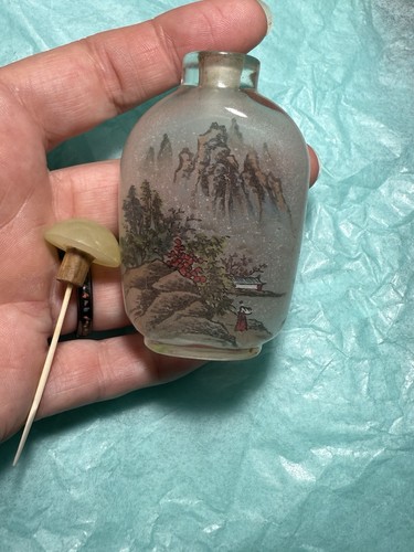 Vintage Glass Snuff Bottle - Picture 2 of 3